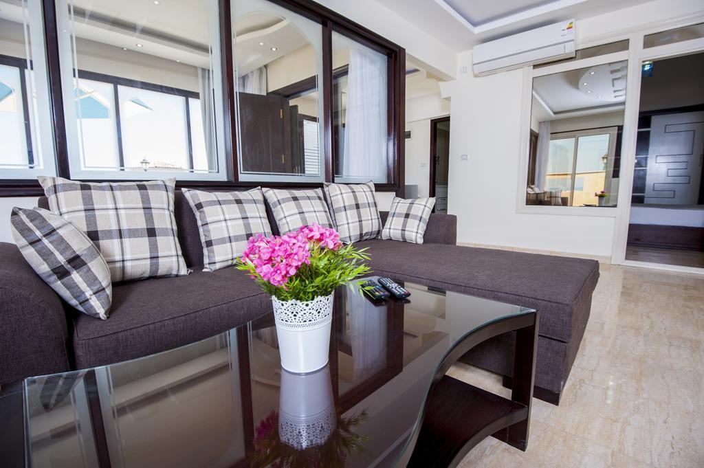 Sunny Seaside Villa Hurghada Bagian luar foto