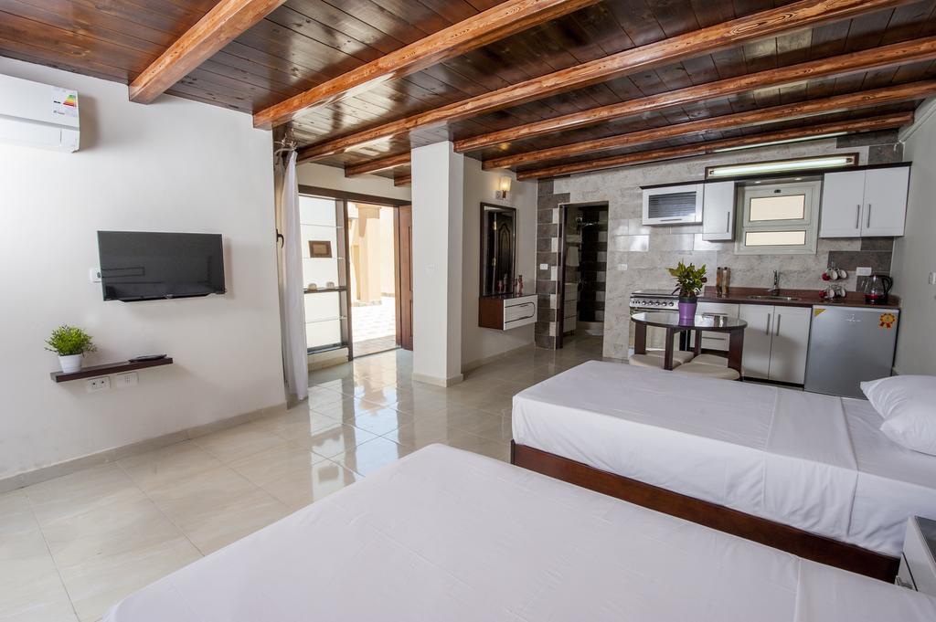 Sunny Seaside Villa Hurghada Bagian luar foto